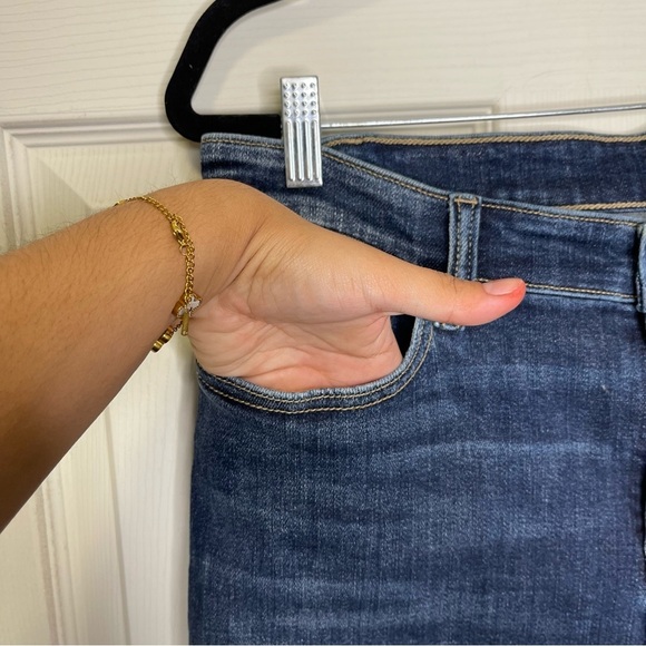 Judy Blue Women’s Straight Fit Blue Wash Denim Jeans Size 15/32 - Picture 3 of 8